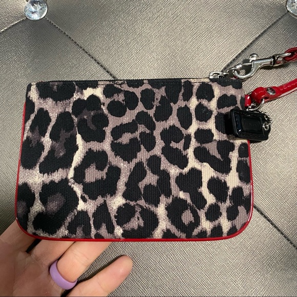Coach Wristlet - Picture 4 of 9